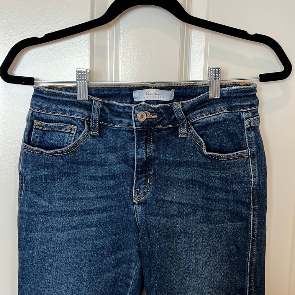 KanCan jeans size 29 some distressed parts (ankles/pockets)